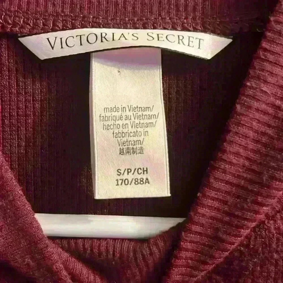 Victorias Secret Sweater - Picture 2 of 4